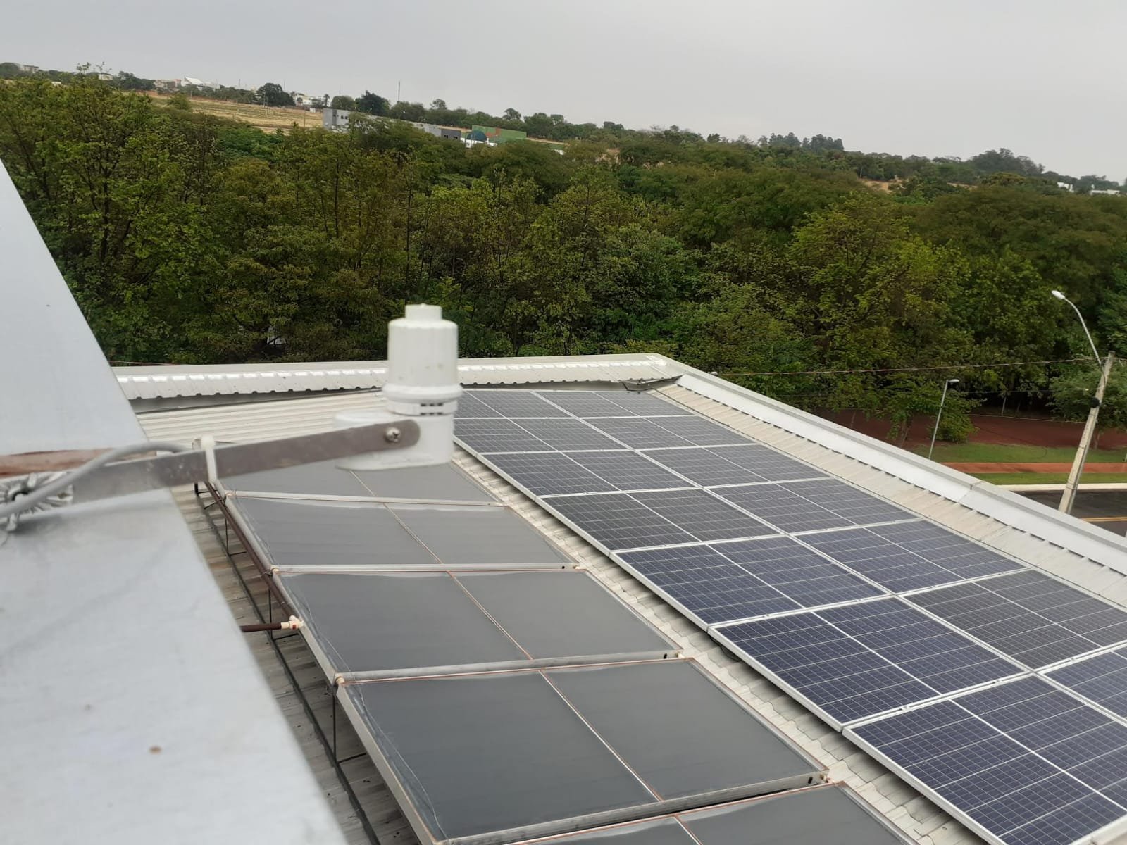 Energia solar e soluções renováveis Brassales